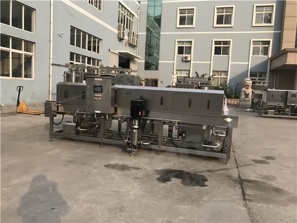 定制周轉(zhuǎn)箱清洗機 15年經(jīng)驗 塑料筐高效除油清洗機 定制周轉(zhuǎn)箱清洗機 15年經(jīng)驗 塑料筐高效除油清洗機